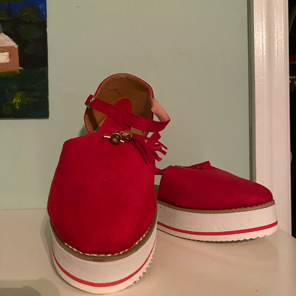 Sandals - Picture 8 of 15